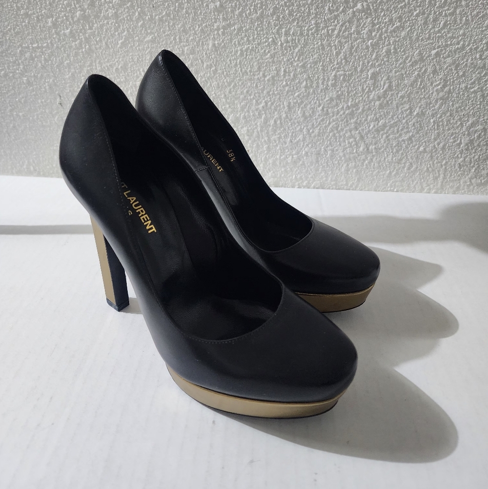 Yves Saint Laurent Black Gold Leather Platform Pump Heels 38.5.